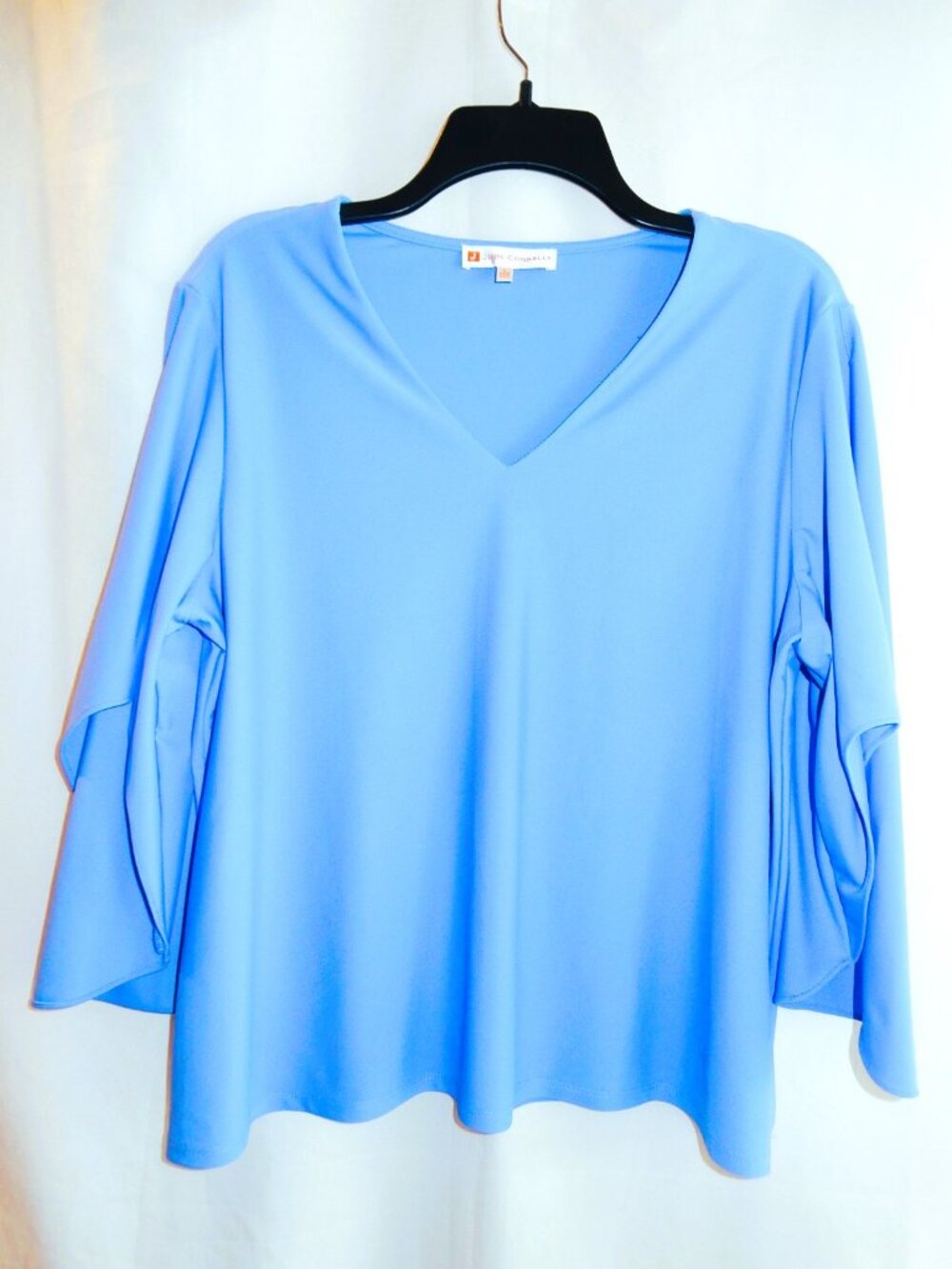 Jude Connally "Daniella" Blue Knit Top in Size L